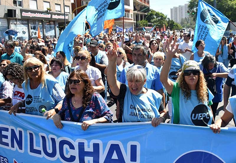 A pesar del rechazo de la propuesta salarial, la Provincia liquida los haberes docentes con aumento retroactivo a junio