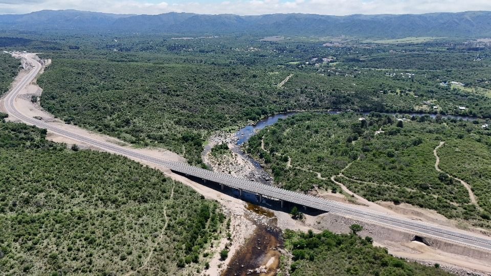 Los cordobeses ya se apropiaron de la nueva autovía de montaña de Córdoba