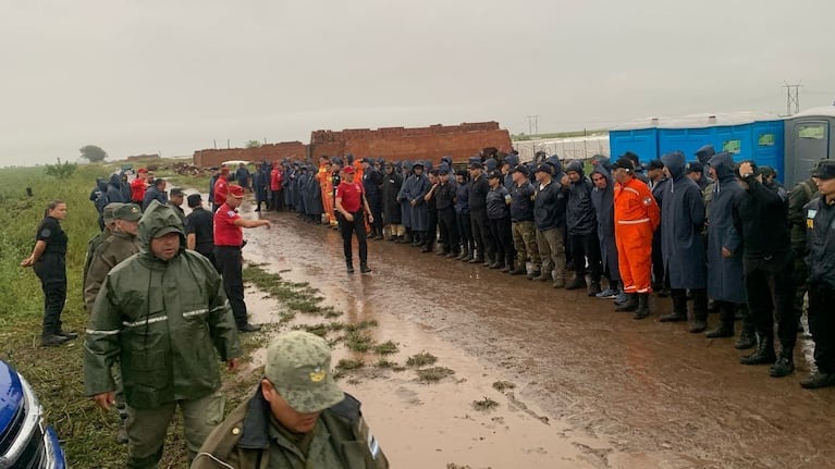 Bomberos Voluntarios de Marcos Juárez se suman a la búsqueda del pequeño Lian en Ballesteros
