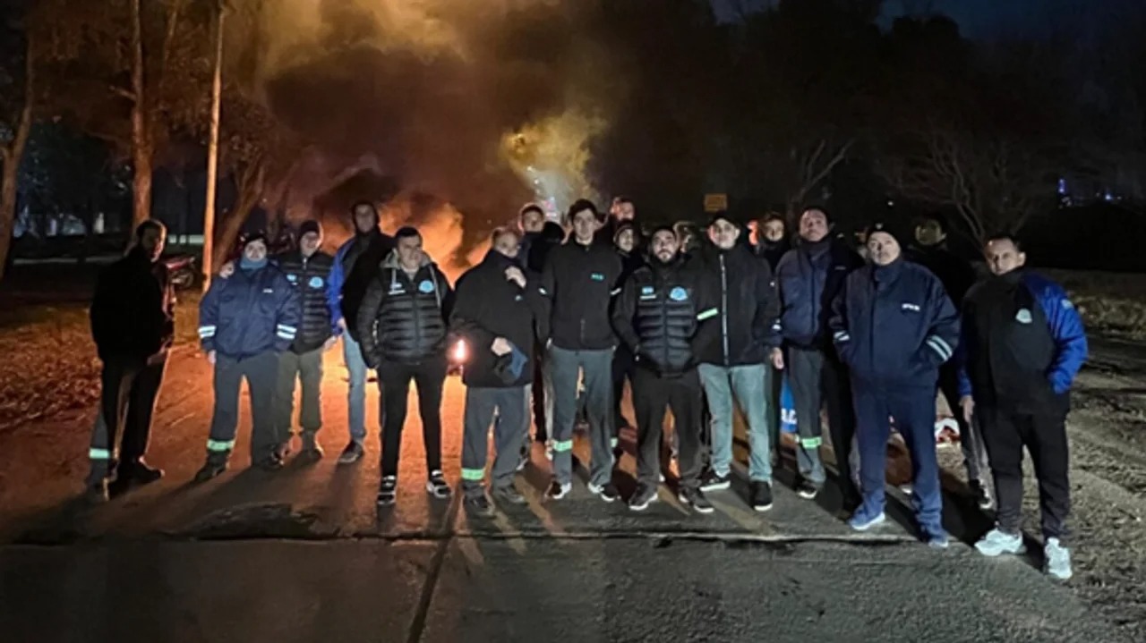 Petroquímica Río Tercero: la Provincia dictó conciliación obligatoria y frenó 124 despidos