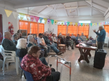 Jorge Villarruel presentó  