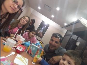 Delia Rosso fue la ganadora del Viaje a Las Cataratas y Lila Casas de la bicicleta.