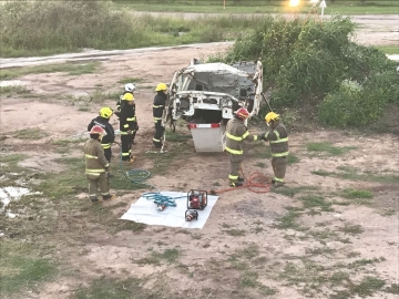 Bomberos de Armstrong campeones del desafío de habilidades en Gálvez