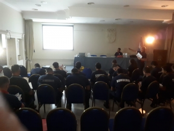Bomberos de Armstrong campeones del desafío de habilidades en Gálvez