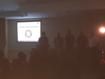 Bomberos de Armstrong campeones del desafío de habilidades en Gálvez