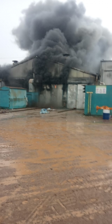 Marcos Juárez: incendio en el galpón de pintura de Bertotto Boglione
