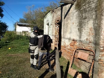 Isla Verde: habían logrado que el municipio les preste una casa, pero la usaban para la venta de droga