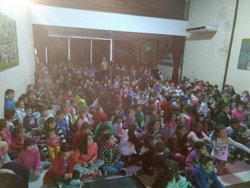 Las Parejas: hoy cine, mañana cierra Cocoanutas las vacaciones de invierno