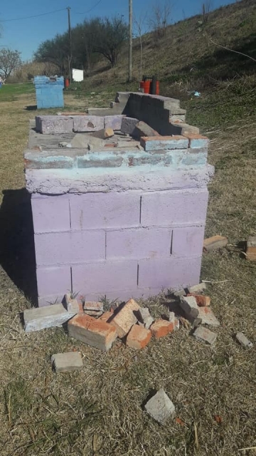 Armstrong: otra vez el vandalismo, destrozaron parrilleros del Paseo Saludable