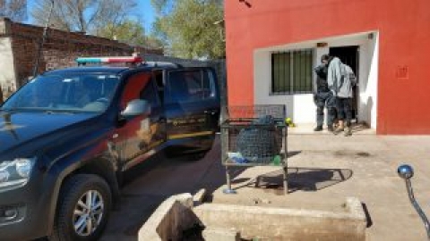 Marcos Juárez: tiene antecedentes y aprovecha a su hijo menor para venta de drogas