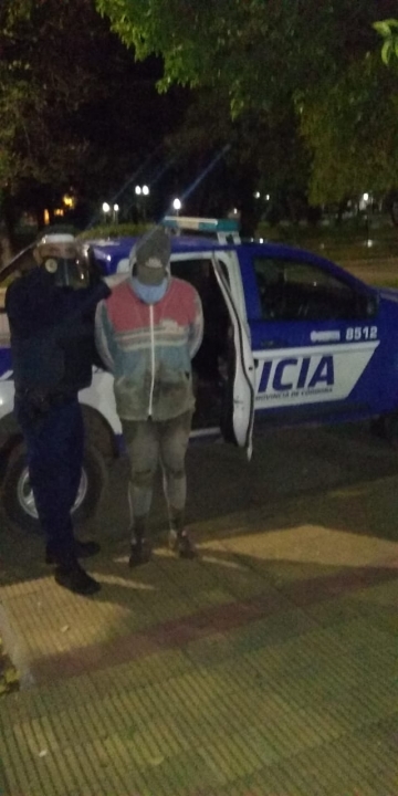 Detuvieron a 5 pescadores secuestrando una lancha y dos vehículos