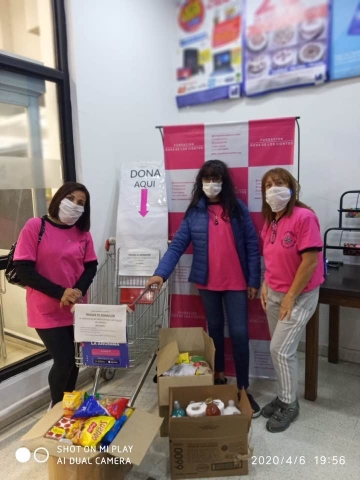 Fundación Rosa de Los Vientos asiste a parte de sus pacientes con alimentos y medicación