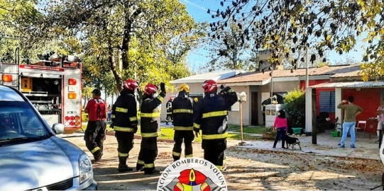 Marcos Juárez: incendio en una vivienda en Rawson al 800 del barrio Sur