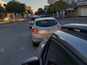 Marcha en autos y con 