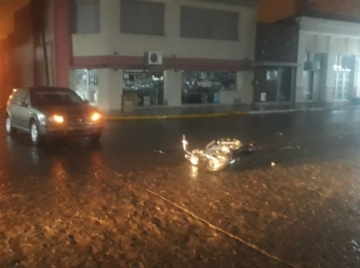 Mujer sufrió politraumatismos luego de chocar 