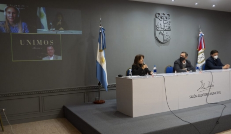 Armstrong al mundo: Proyecto 