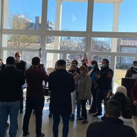 Acto con autoridades y beneficiarios del programa 