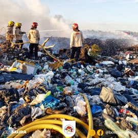 35 bomberos ayer trabajaron con 7 unidades ante dos incendios y un accidente