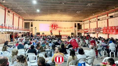 Argentino vivió una noche inolvidable con el homenaje a los campeones de la Liga Bellvillense
