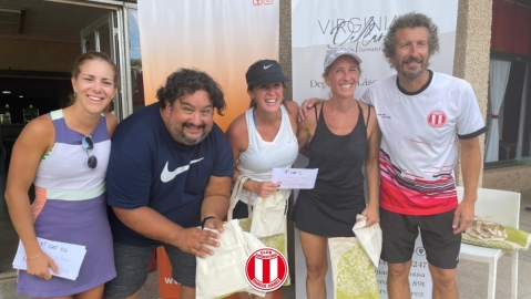 Ganadores del torneo de tenis “Chau Verano”