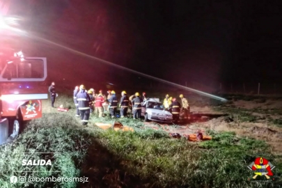 Dos heridos en un accidente entre auto y camioneta en Ruta 12